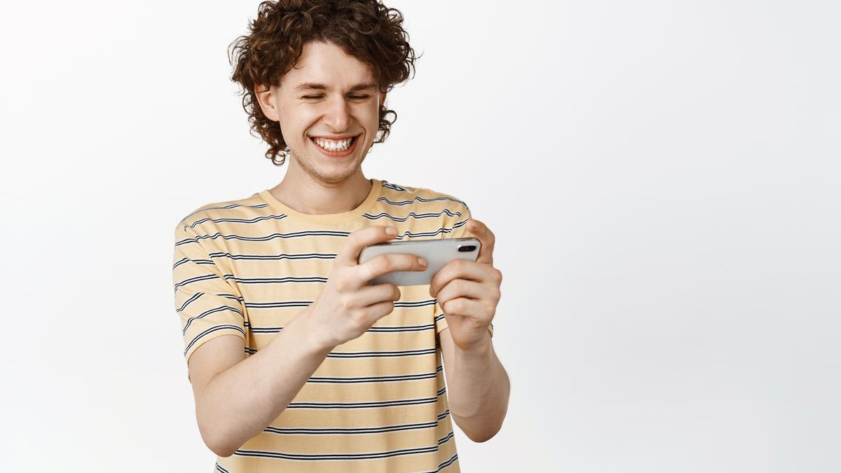 How to Clear Roblox Cache on iPhone - Swipe Photo Cleaner
